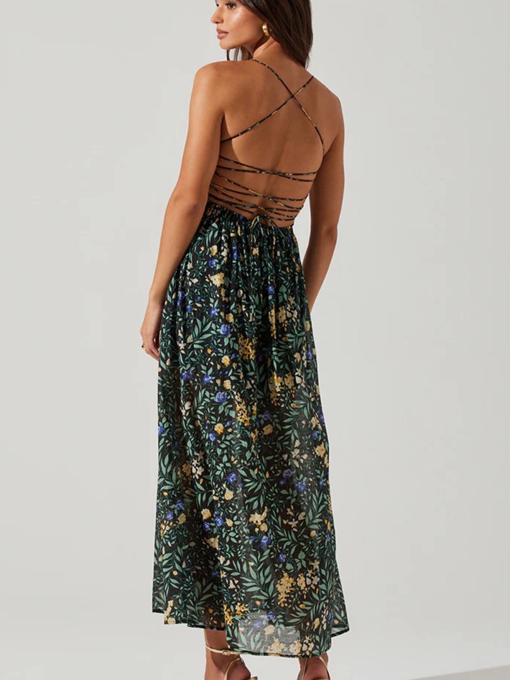 ASTR The Label Stasia Floral Smocked Maxi Dress Black Multi Lace Back Medium - Picture 4 of 10
